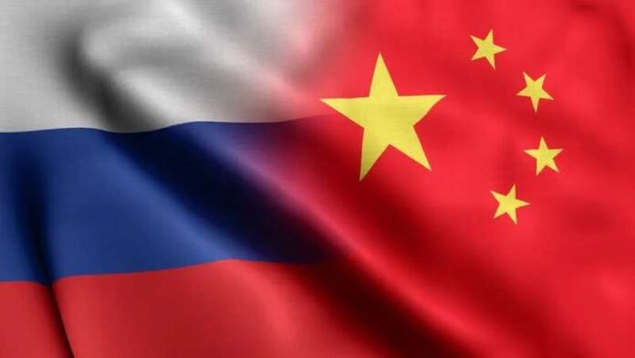 Флаги России и Китая стратегическое взаимодействие